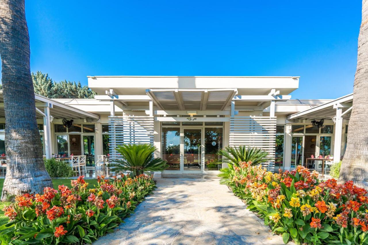 Lara Barut Collection Hotel Antalya Exterior photo Clubhouse at the San Diego Golf Club